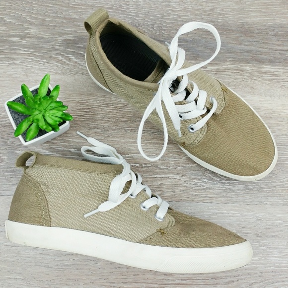 khaki converse size 4